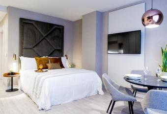 Voghe Premium Flats has Balcony rooms