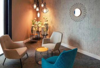 Mercure Libourne Saint Emilion has Balcony rooms