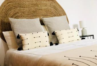 Canaryislandshost l Surf Lanzarote has Balcony rooms