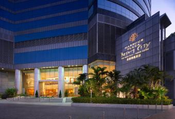 Harbour Plaza Resort City allows 18 year olds to book a room