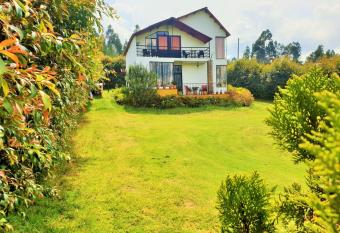 El Remanso Guatavita allows 18 year olds to book a room