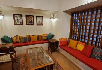 Beytsalam has Balcony rooms