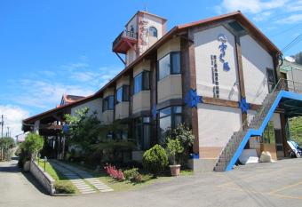 Cloud Falls Resort has Balcony rooms