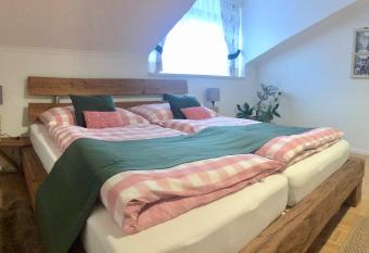 Alpin Chic has Balcony rooms