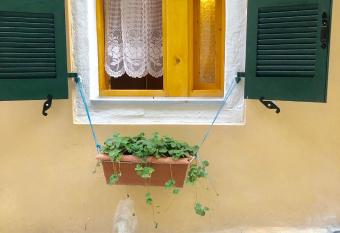 Corfu Old Town   s Cutiest Place allows 18 year olds to book a room