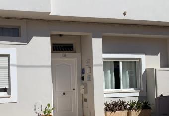 Casa da Aldeia - Guest House allows 18 year olds to book a room