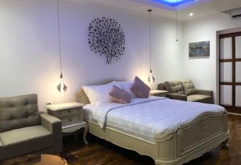 Villa Hikari Bali allows 18 year olds to book a room