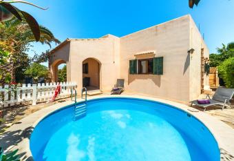 Casa Mediterranea Invierno has Balcony rooms