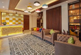 Regenta Inn Indiranagar Bangalore allows 18 year olds to book a room