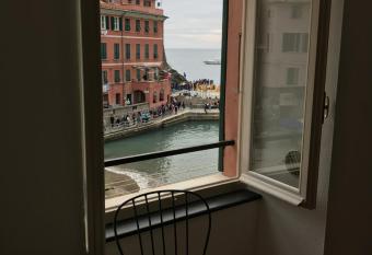 Candidina allows 18 year olds to book a room