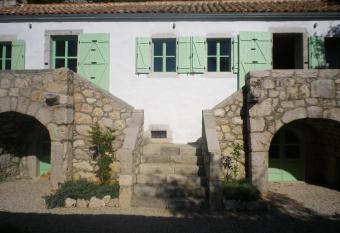 Mala Luka has Balcony rooms
