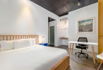 Draper Hotel and Residences Makati has Balcony rooms