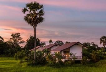 Pimali Resort & Training Center has Balcony rooms