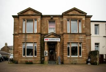OYO Glenpark Hotel, Ayr Central allows 18 year olds to book a room