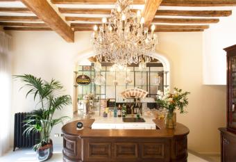 Dimora Dec   has Balcony rooms