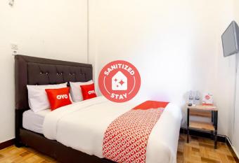 OYO 1874 Joh - Je Guest House allows 18 year olds to book a room