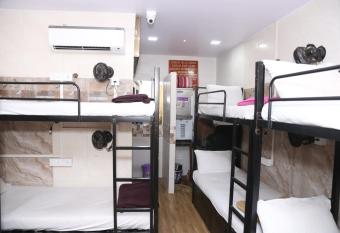 New Super Dormitory has rooms with a private hot tub