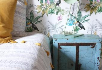 Loft Design Typikindi allows 18 year olds to book a room