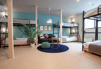 UCHI Living stay NAKAJIMA park allows 18 year olds to book a room