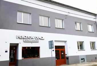 Penzion DMZ allows 18 year olds to book a room