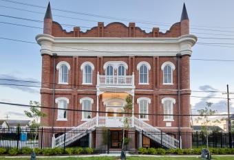 Sonder Gravier Place allows 18 year olds to book a room