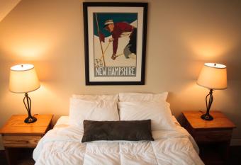 Town Square Condominiums has Balcony rooms