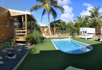 Villa Rosa Karibella has Balcony rooms