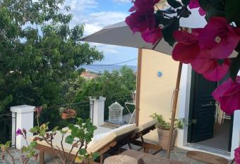 Harry s Studios has Balcony rooms