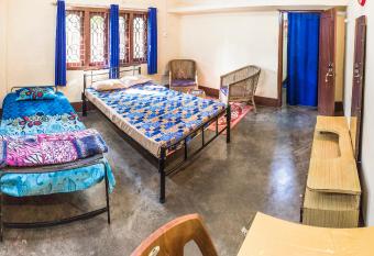 Blissful Eyrie allows 18 year olds to book a room