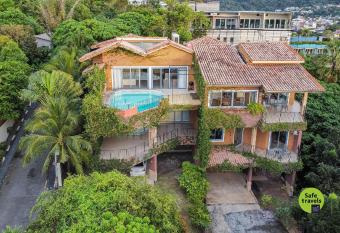 Teetara Villa Patong allows 18 year olds to book a room