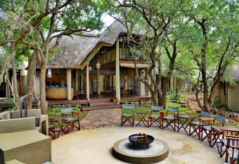 Tambuti Lodge allows 18 year olds to book a room