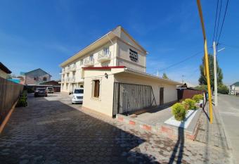 Mansion Hotel Arman has Balcony rooms