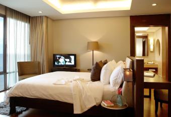 Shasa Residences 3 Bedrooms has Balcony rooms