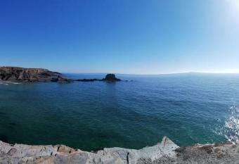 CASA DA LAGINHA allows 18 year olds to book a room