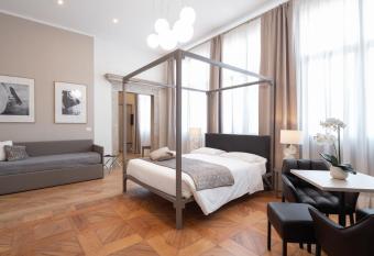 Hotel Palazzo Martinelli Dolfin has Balcony rooms