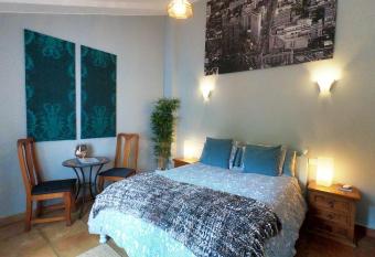 Finca Las Campanas II has Balcony rooms