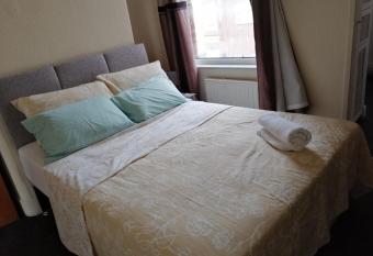 Cosy Homes allows 18 year olds to book a room