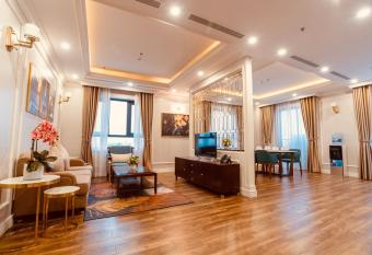 Victory Apartment has Balcony rooms