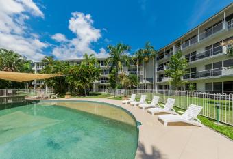 Coral Coast Resort Accor Vacation Club Apartments allows 18 year olds to book a room