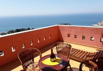 Apartments Mediteran has Balcony rooms