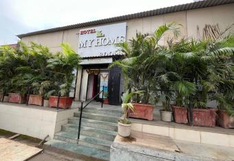 OYO Flagship My Home allows 18 year olds to book a room