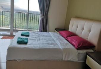 5min Mid Valley Southkey 10min KSL City Square CIQ allows 18 year olds to book a room