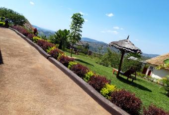NENA HOUSE has Balcony rooms