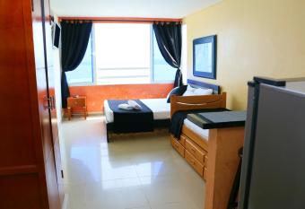 E19C1 Apartamento en cartagena vista al mar aire acondicionado y wifi has Smoking rooms