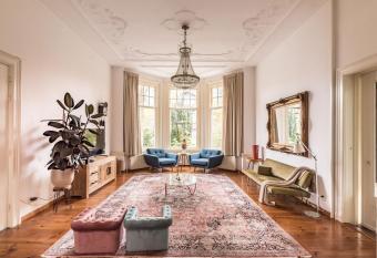 Villa Juttershof has Balcony rooms