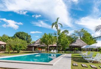 WAKAYA ECOLODGE has Balcony rooms