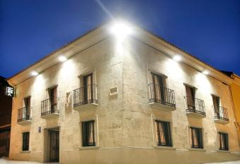 Puerta del Sol allows 18 year olds to book a room