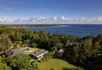 Nakatumble - Luxury Sustainable Villa with Farm has Balcony rooms