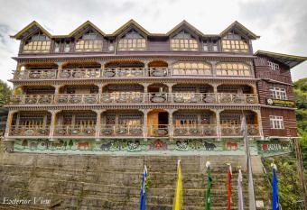 Summit Panghen Metok has Balcony rooms