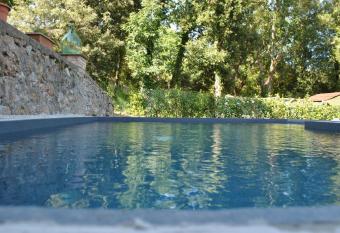 Villa Lilia by Let has Balcony rooms